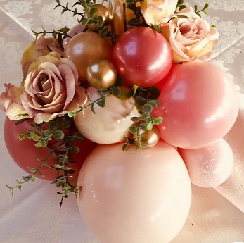 8 Gold pink air balloons with flowers and leaves